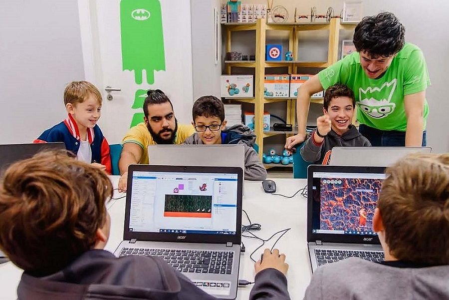 Derecho a la Educación en la nueva era digital — imagen